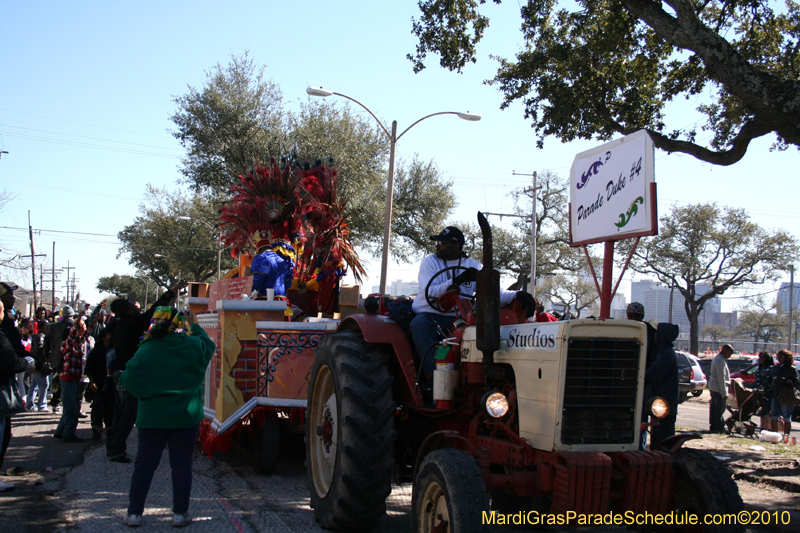 Zulu-Social-Aid-and-Pleasure-Club-2010-Mardi-Gras-New-Orleans-1049