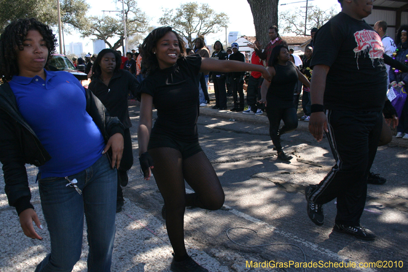 Zulu-Social-Aid-and-Pleasure-Club-2010-Mardi-Gras-New-Orleans-1111