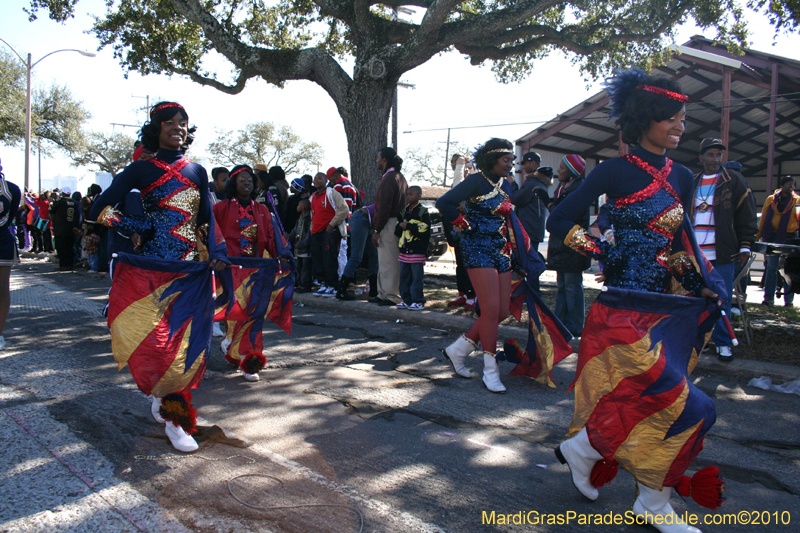 Zulu-Social-Aid-and-Pleasure-Club-2010-Mardi-Gras-New-Orleans-1130
