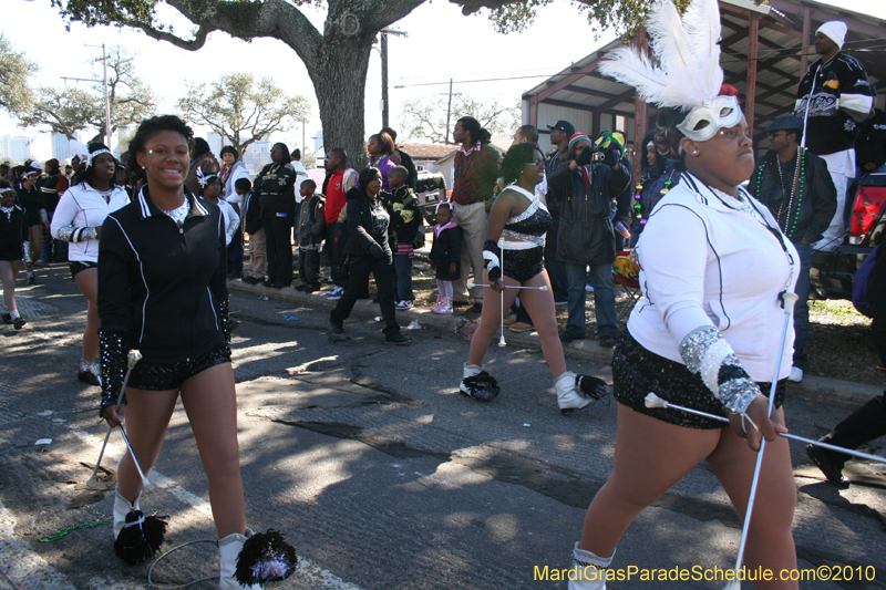 Zulu-Social-Aid-and-Pleasure-Club-2010-Mardi-Gras-New-Orleans-1219