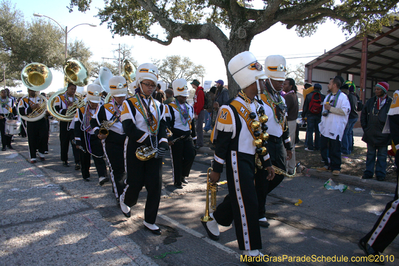 Zulu-Social-Aid-and-Pleasure-Club-2010-Mardi-Gras-New-Orleans-1273
