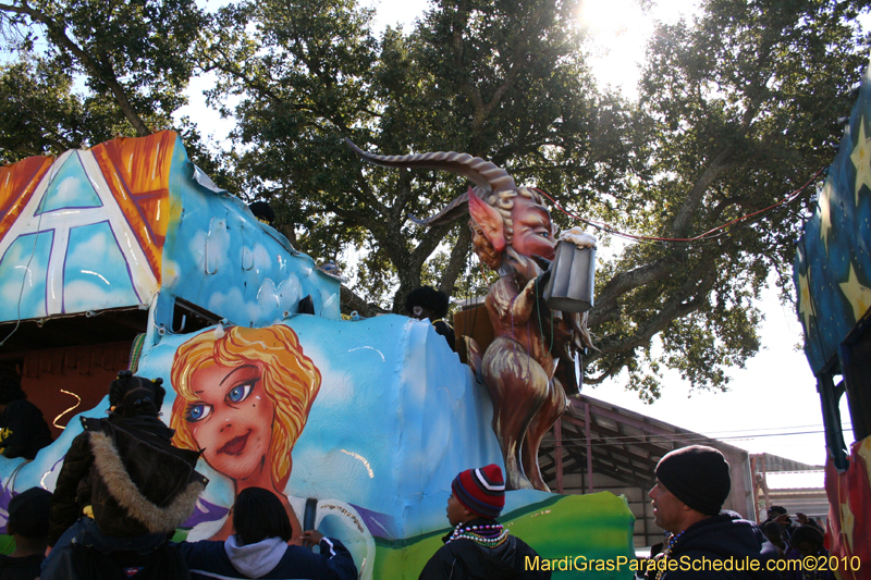 Zulu-Social-Aid-and-Pleasure-Club-2010-Mardi-Gras-New-Orleans-1376