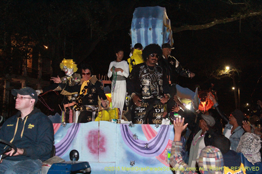 Mardi Gras parade, the Krewe of Oshun rolls the sreets of New Orleans - photo by Jules Richard