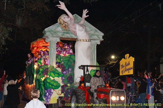 diana in the Krewe of Hermes - photo by Jules Richard
