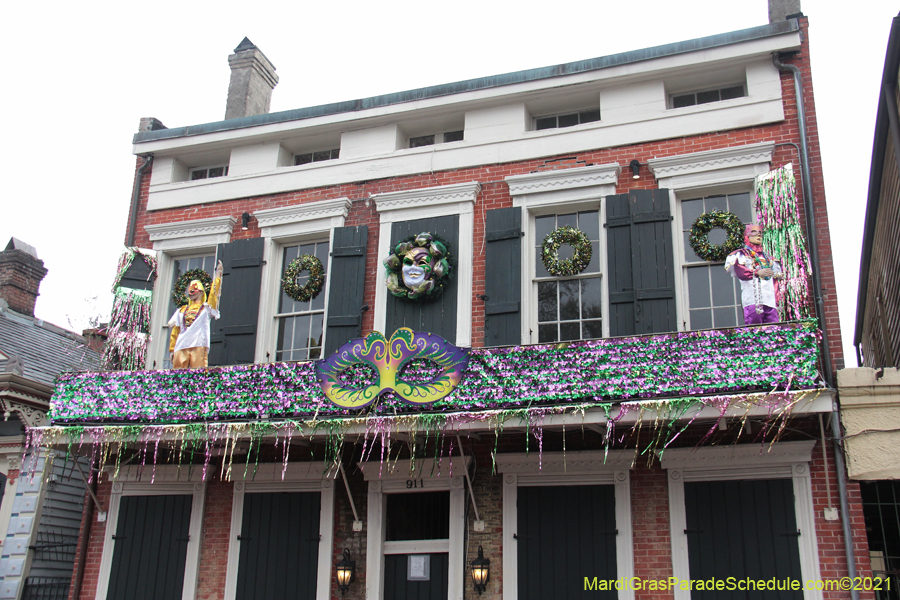 Krewe-of-House-Floats-03980-French-Quarter-2021