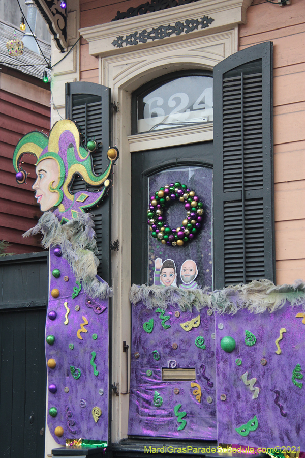 Krewe-of-House-Floats-03988-French-Quarter-2021