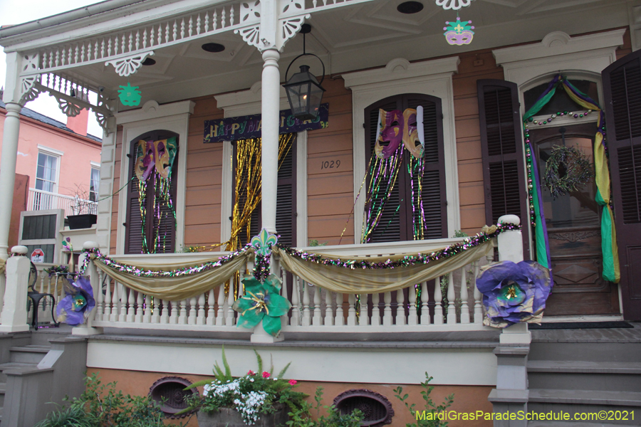 Krewe-of-House-Floats-04058-French-Quarter-2021