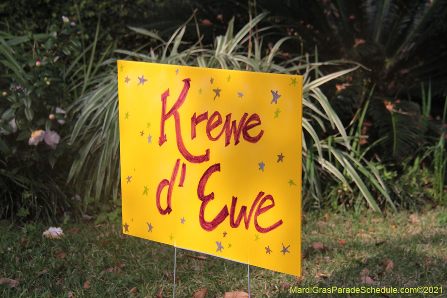 Krewe-of-House-Floats-01905-Freret-2021