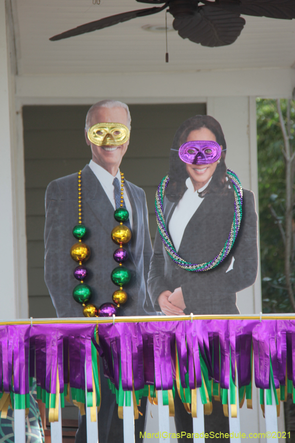 Krewe-of-House-Floats-03761-Lakeview-Lakeshore-WestEnd-2021