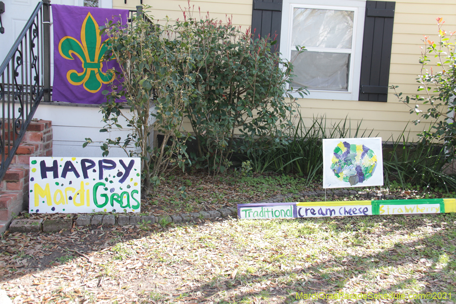 Krewe-of-House-Floats-03778-Lakeview-Lakeshore-WestEnd-2021