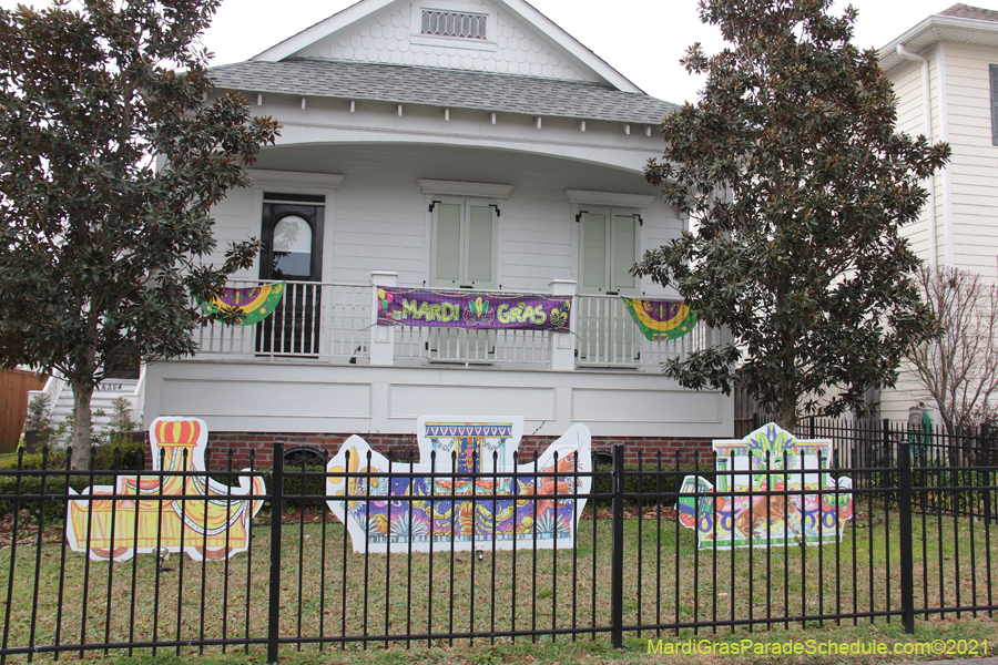 Krewe-of-House-Floats-03859-Lakeview-Lakeshore-WestEnd-2021