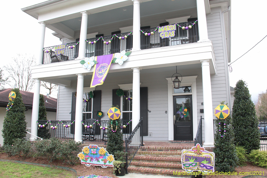 Krewe-of-House-Floats-03882-Lakeview-Lakeshore-WestEnd-2021