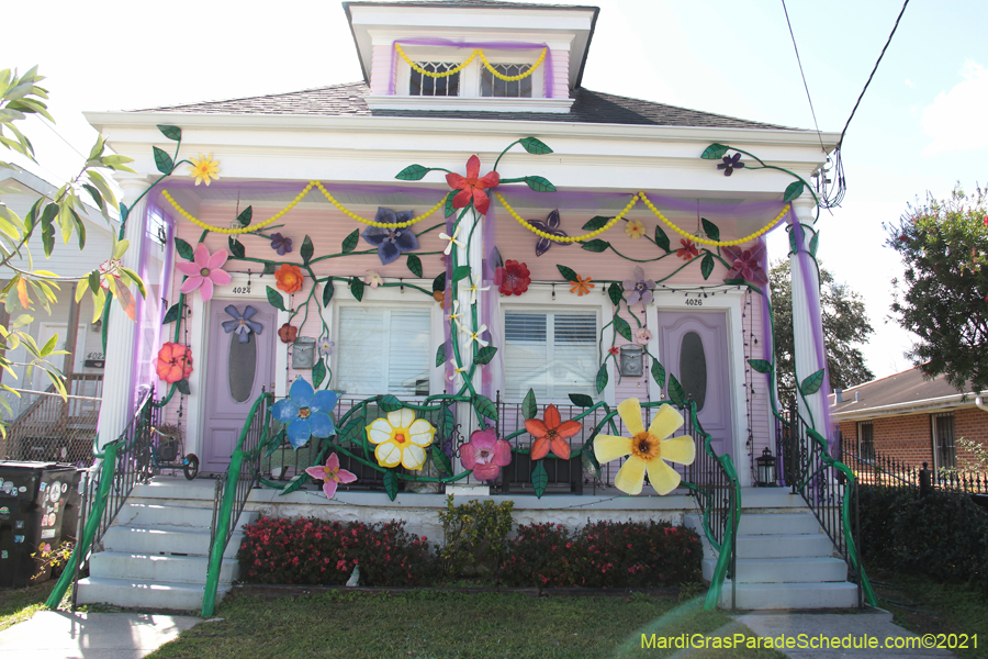 Krewe-of-House-Floats-00986-Mid-City-2021