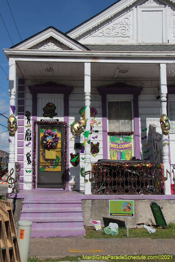 Krewe-of-House-Floats-01036-Mid-City-2021