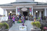 Krewe-of-House-Floats-00967-Mid-City-2021