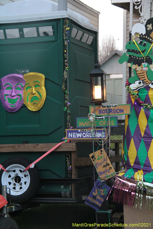 Krewe-of-House-Floats-02072-Uptown-2021