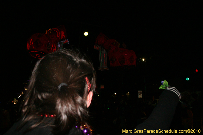 Krewe-of-Muses-2010-Carnival-New-Orleans-6785